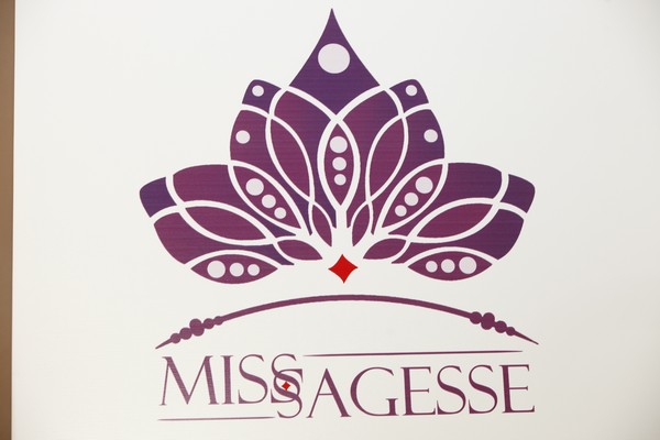 MISS SAGESSE 2012 